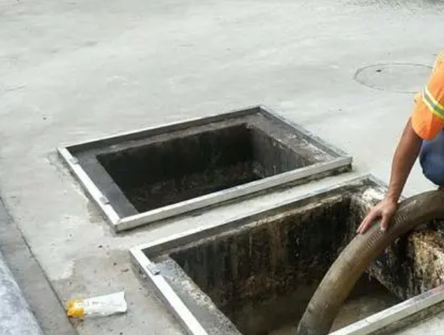 古城化粪池清理