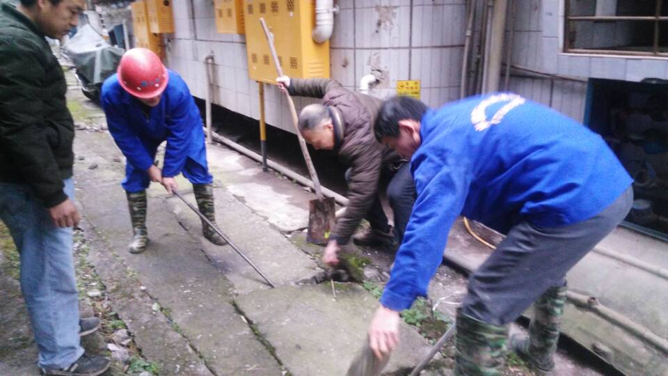 古城清掏化粪池、管道疏通一站式服务<高效><技术><可靠>